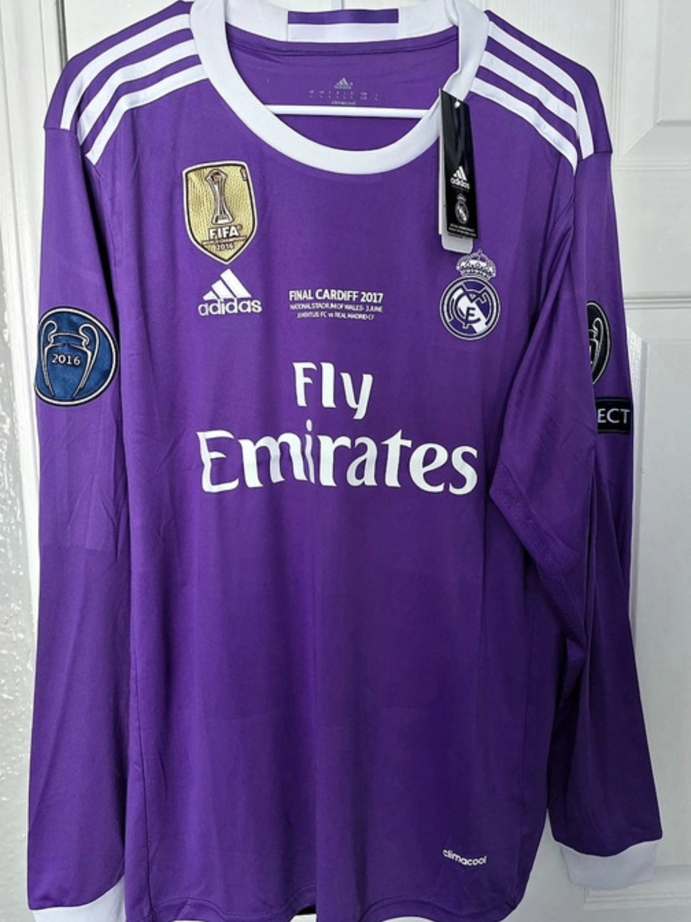 Real Madrid 2016/17 Away UEFA Champions League Final Long Sleeve Jersey
